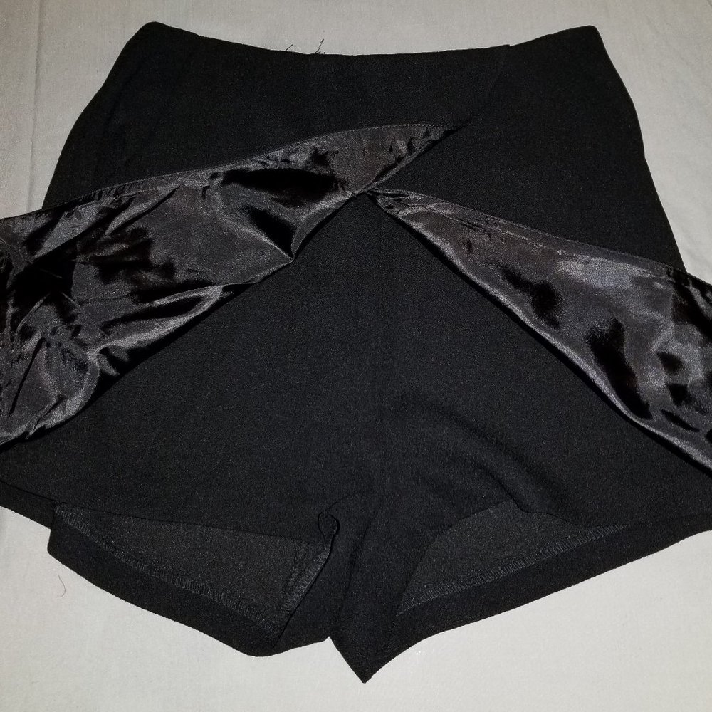 Wrap Shorts/Skort